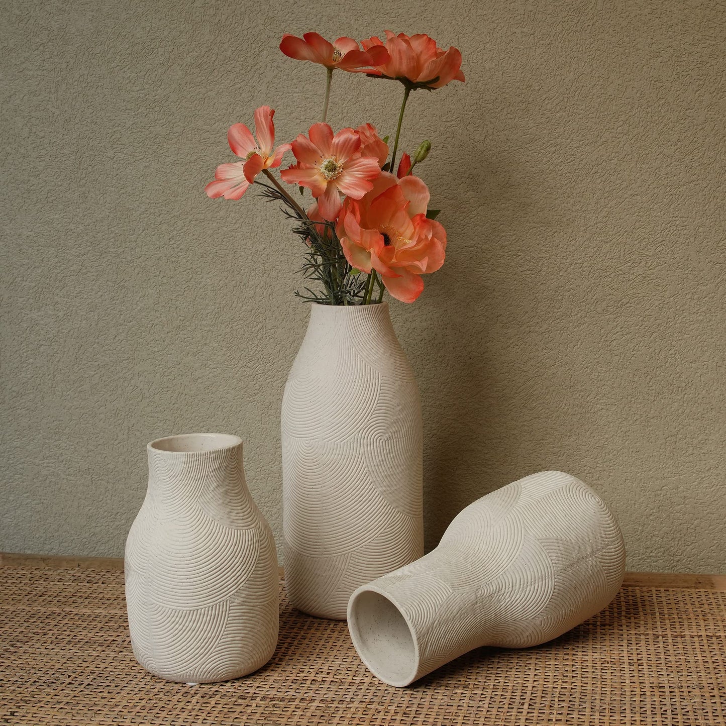 Banllis Ceramic Vases for Home Decor - Matte White Textured Vase Set of 3, Decorative Vases for Flowers, Pampas Grass Arrangement, Table Centerpieces, Office and Living Room Boho Decor